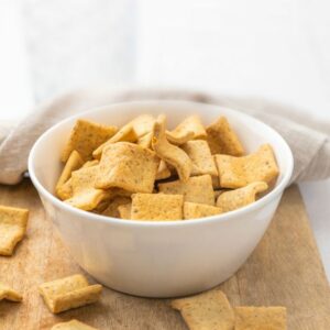 PS06568 0 Parmesan rosemary snack
