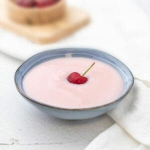 PS02016 0 Dessert Yogurt cherry 1