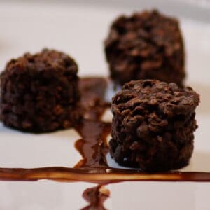 bite dark chocolate