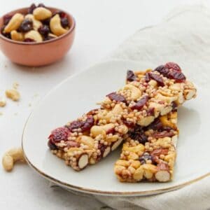 PS30014 1 PS Bar Nuts cranberry 1